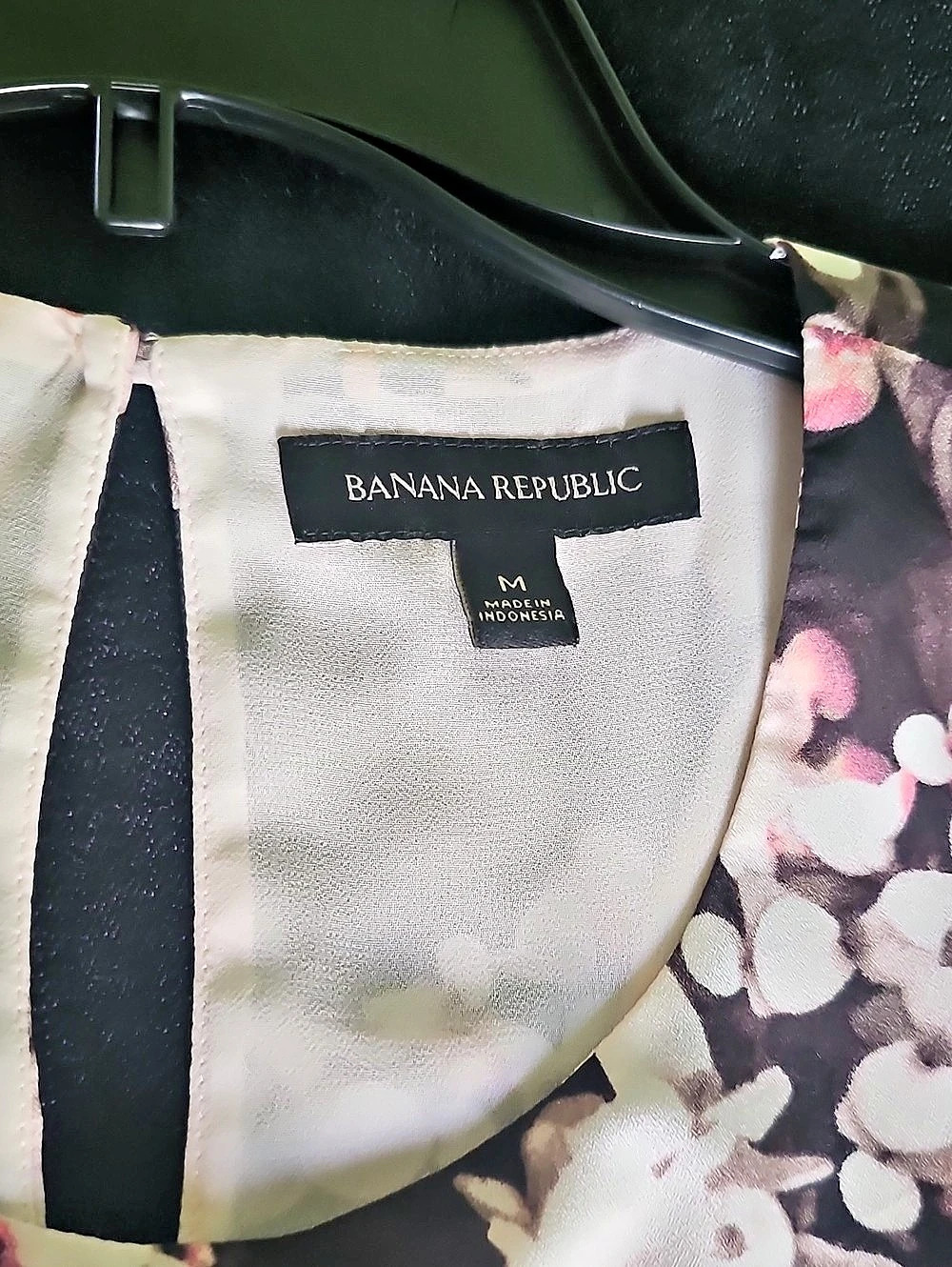 Banana Republic Floral Mini Dress in Black & Pink Size Medium - Picture 3 of 3